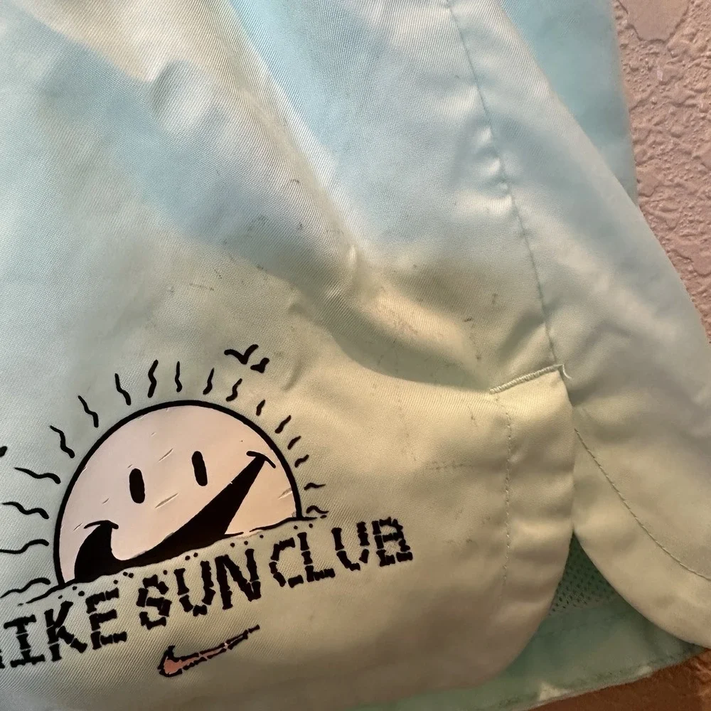 Nike Sun Club Shorts Boys Sz XL Sportswear Woven Flow Mint Foam DV9600-379 Retro